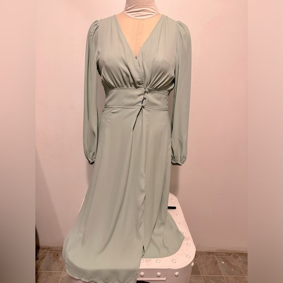 Cupshe Pastel Green V-neck Button Front Fitted Waist Midi Slit Dress M - Picture 13 of 14